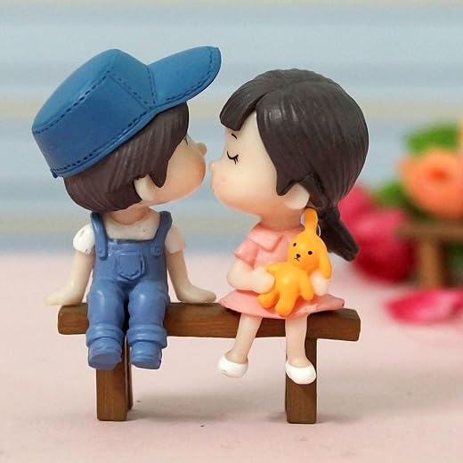 TIED RIBBONS Valentine Kissing Love Couple Romantic Miniature Statue Showpiece Best Valentine Gift for Boyfriend Girlfriend Husband Wife
